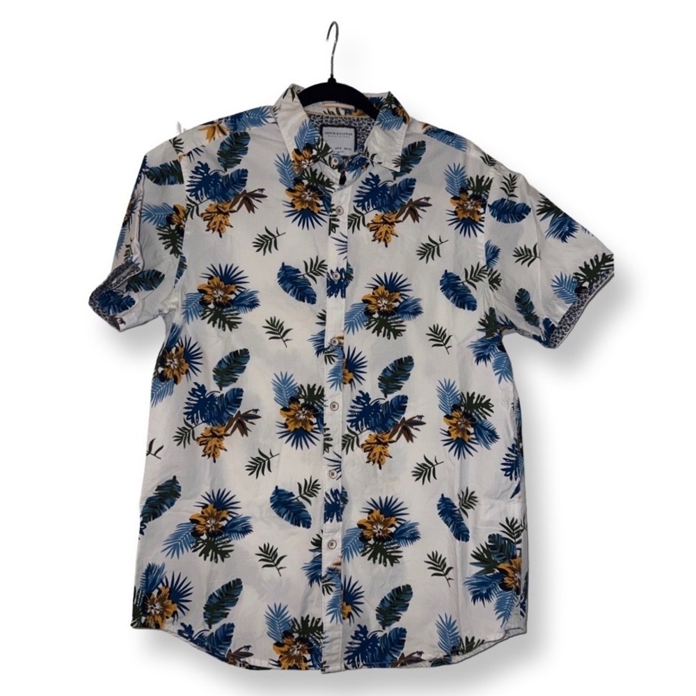 DENIM and Flower Ricky Singh White Floral Men’s Shirt Size Medium Slim Fit
